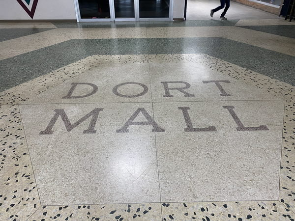 Dort Mall